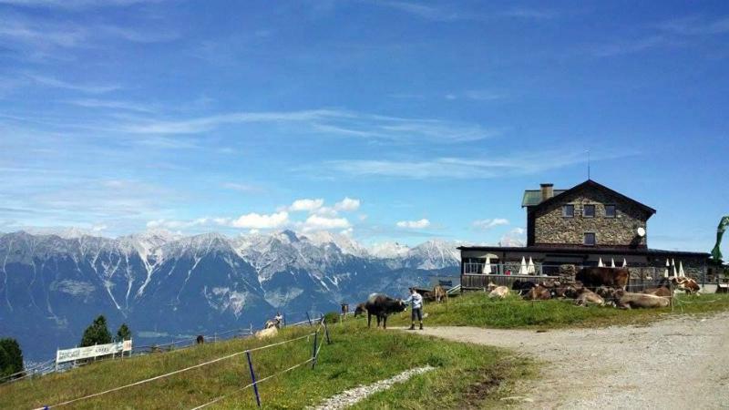 Ferienwohnung-Apartment Monika In Innsbruck-Igls Экстерьер фото